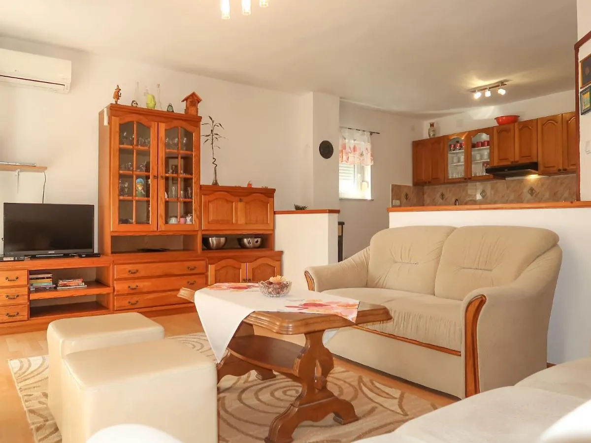 Apartment Mila - Jad130 By Interhome Jadranovo